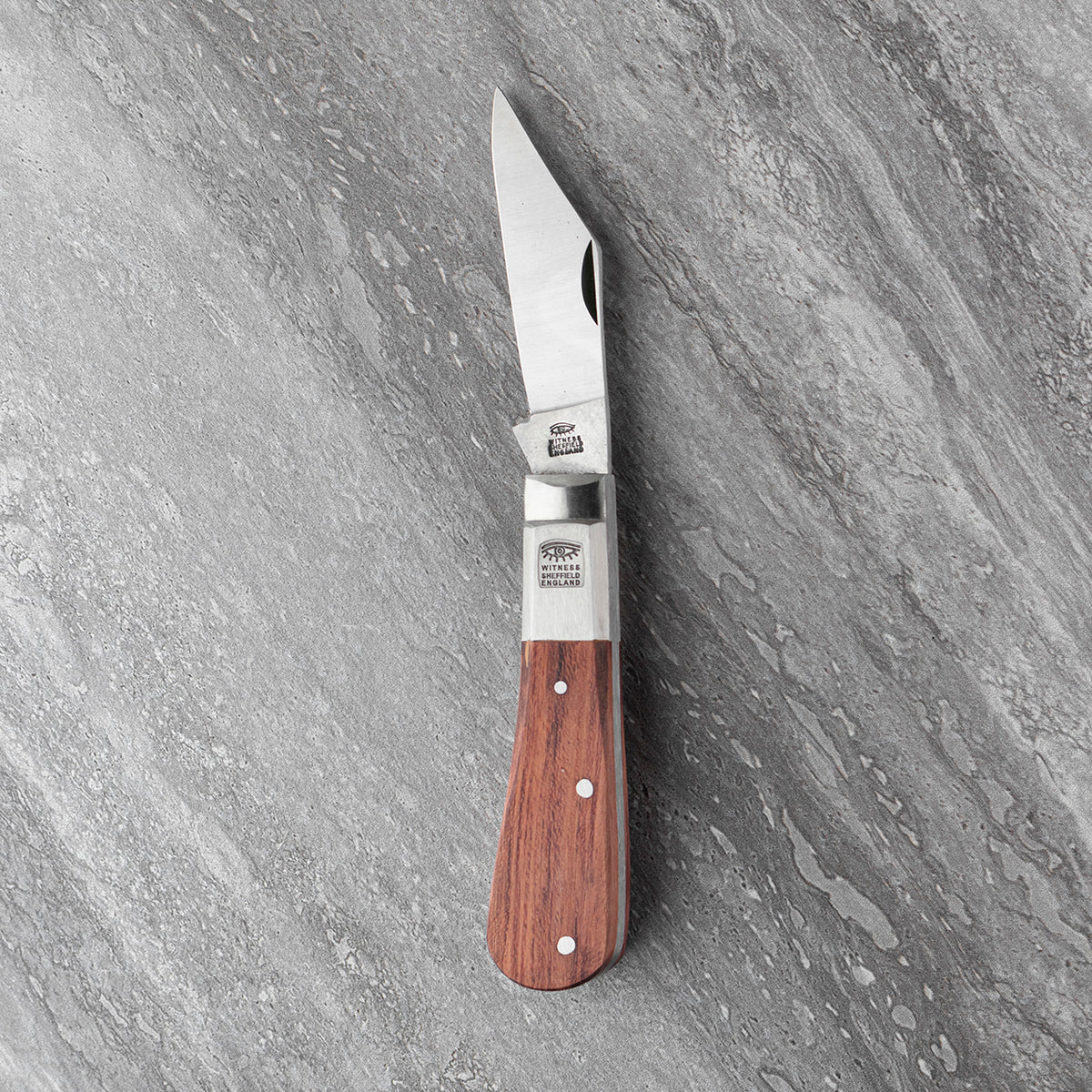 Taylors Eye Witness Sheffield Made Classic Hardwood 5.5cm Barlow Knife