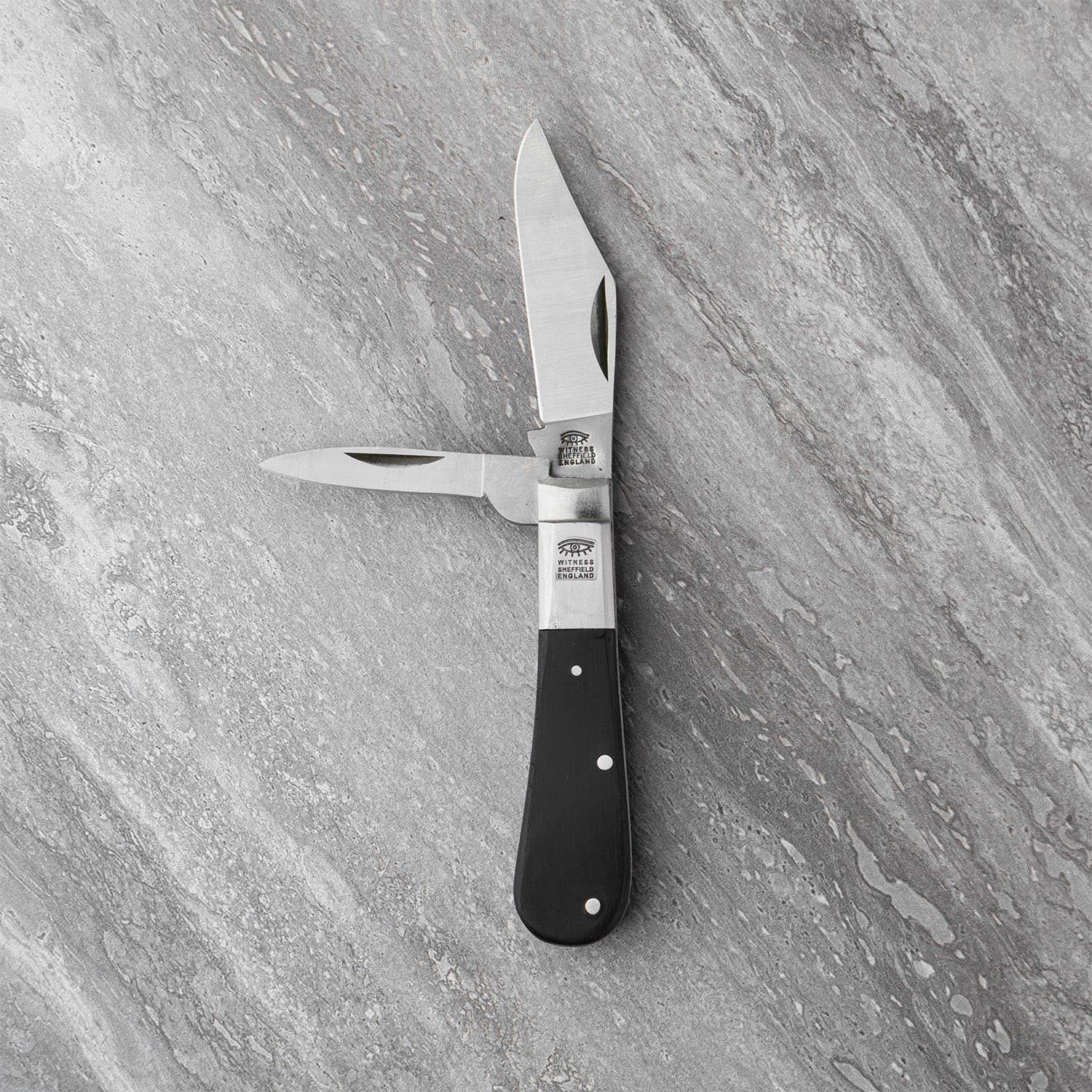 Taylors Eye Witness Sheffield Made Twin Barlow Pocket Knife