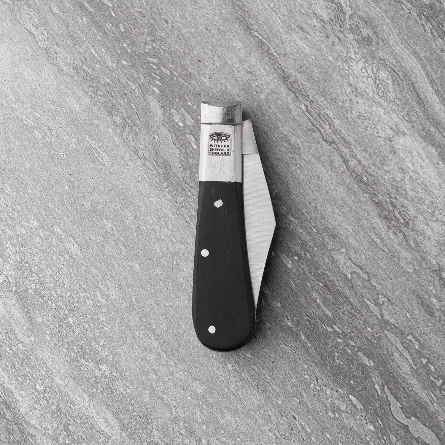 Taylors Eye Witness Sheffield Made Twin Barlow Pocket Knife