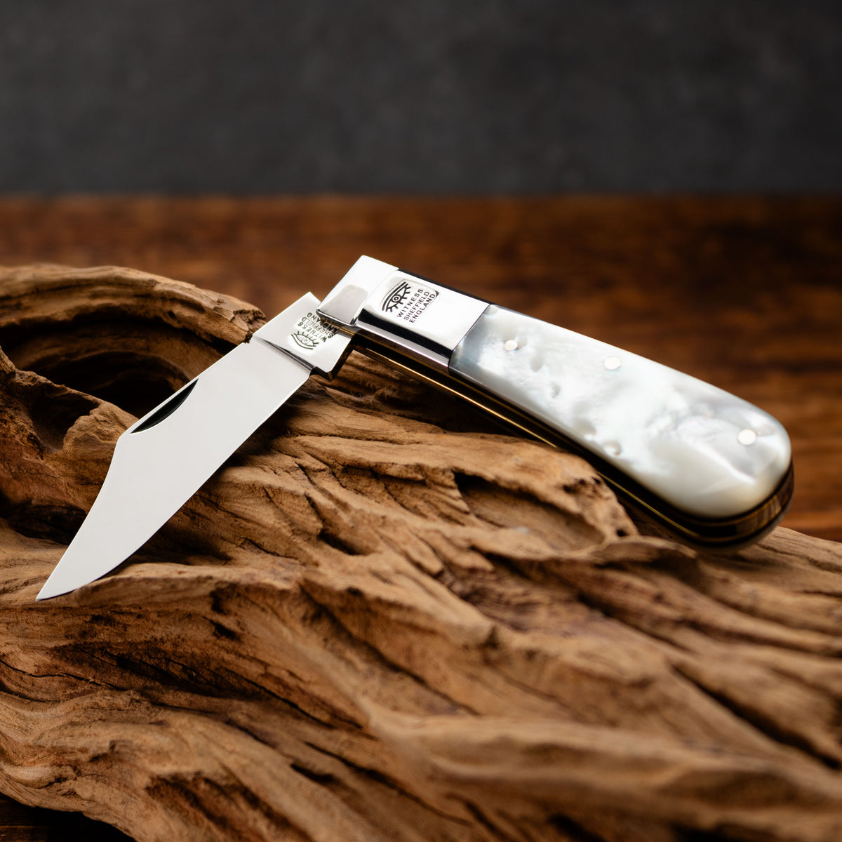Taylors Eye Witness Premier Collection - Single Blade Barlow Pocket Knife Mother Of Pearl Scales
