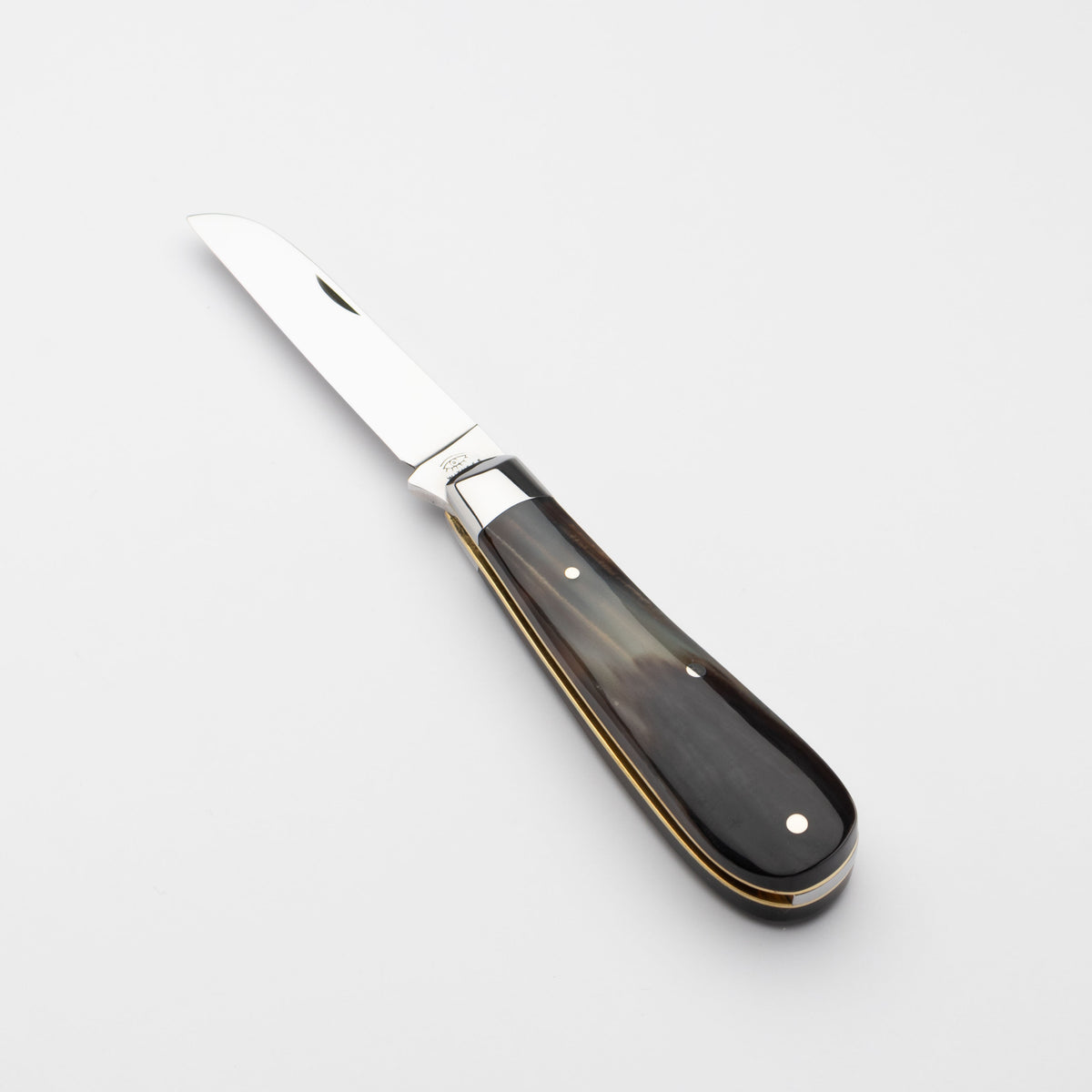 Taylors Eye Witness Premier Collection - Single Blade Lambfoot Blade Ox Horn Scales Plain Back Spring