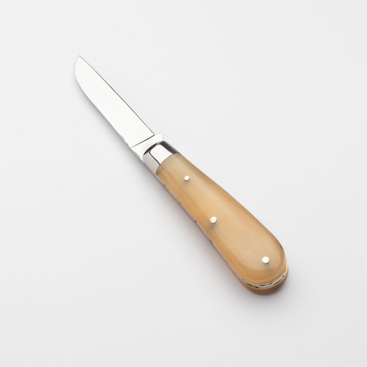 Taylors Eye Witness Premier Collection - Single Blade Lambfoot Blade Rams Horn Scales Worked Back