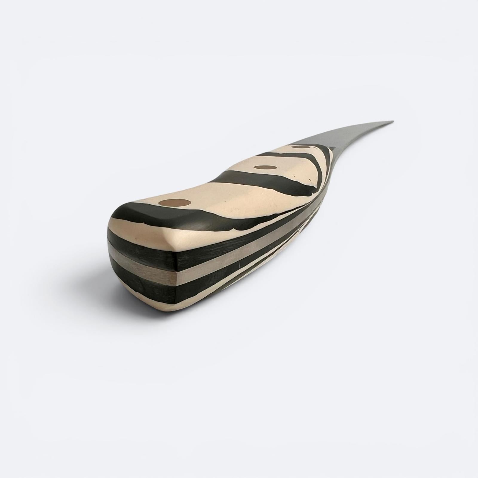 Savernake 26cm Carving Knife - Tide Handle Arctic and Anthracite