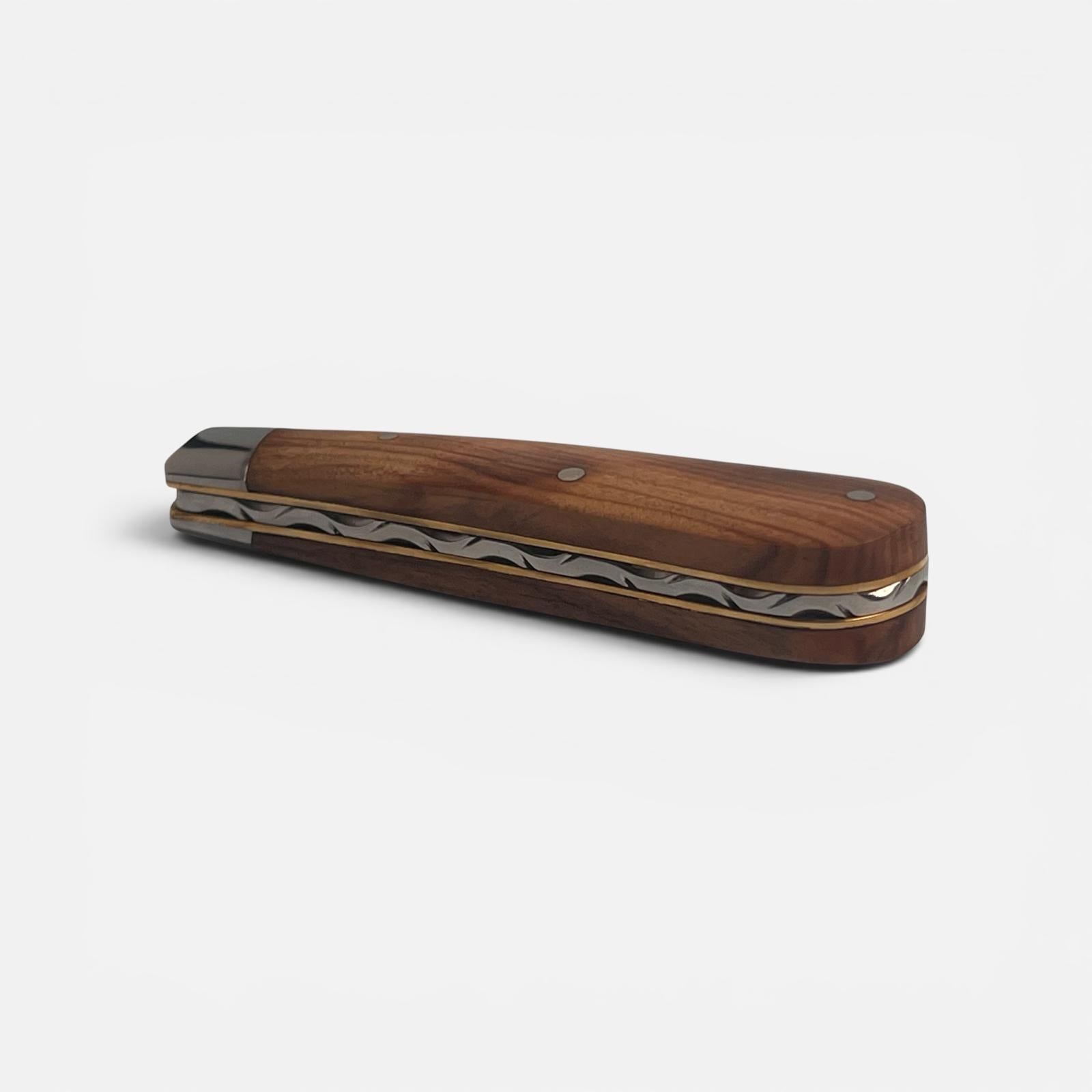 Taylors Eye Witness Premier Collection - Single Blade Lambfoot Blade Olivewood Scales