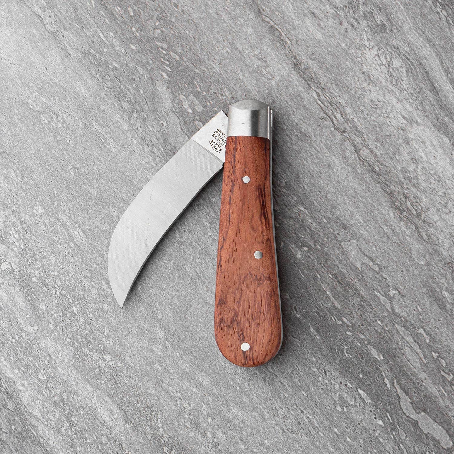 Taylors Eye Witness Sheffield Made Classic Hardwood 6cm Peach Pruner Pocket Knife