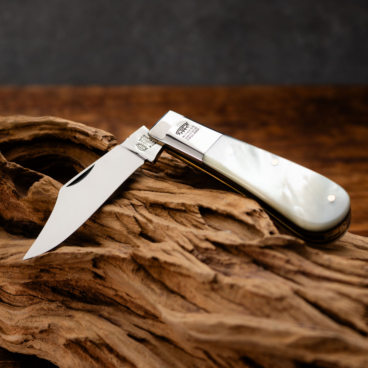 Taylors Eye Witness Premier Collection - Single Blade Barlow Pocket Knife Mother Of Pearl Scales Workedf Back