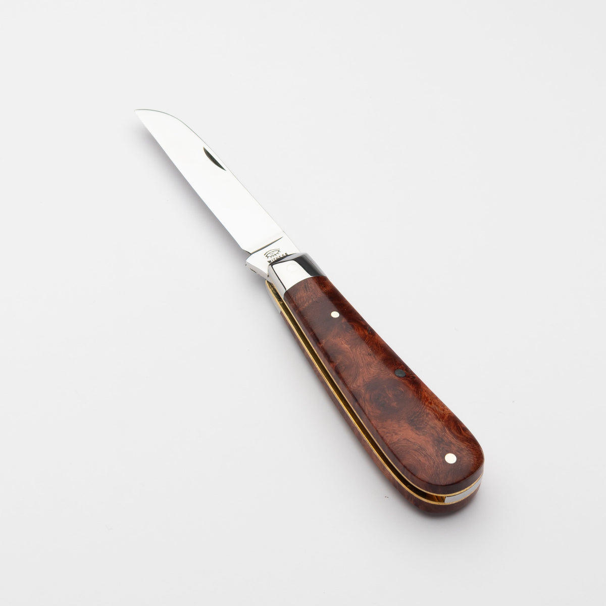 Taylors Eye Witness Premier Collection - Single Blade Lambfoot Blade Amboyna Scales Plain Back Spring