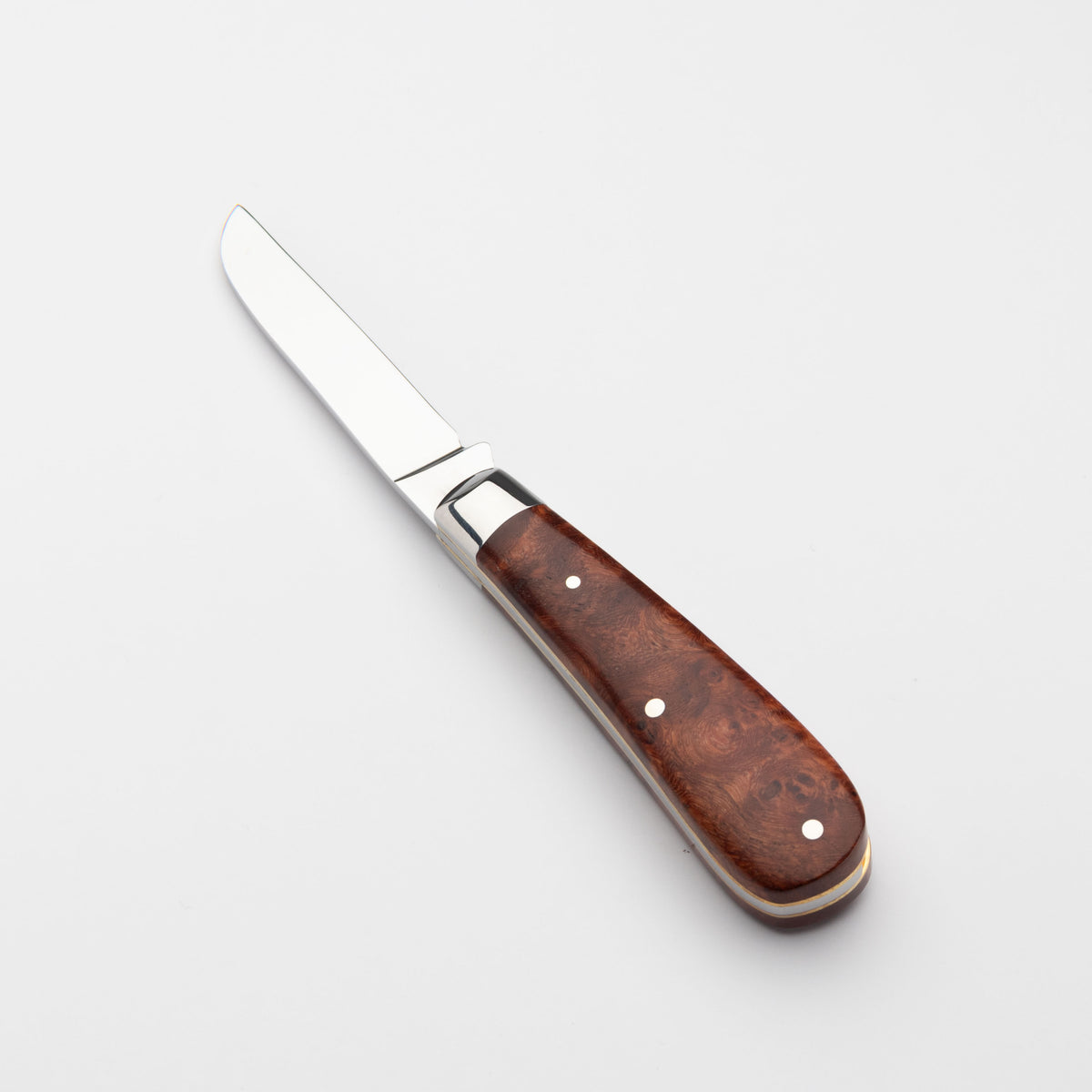Taylors Eye Witness Premier Collection - Single Blade Lambfoot Blade Amboyna Scales Plain Back Spring
