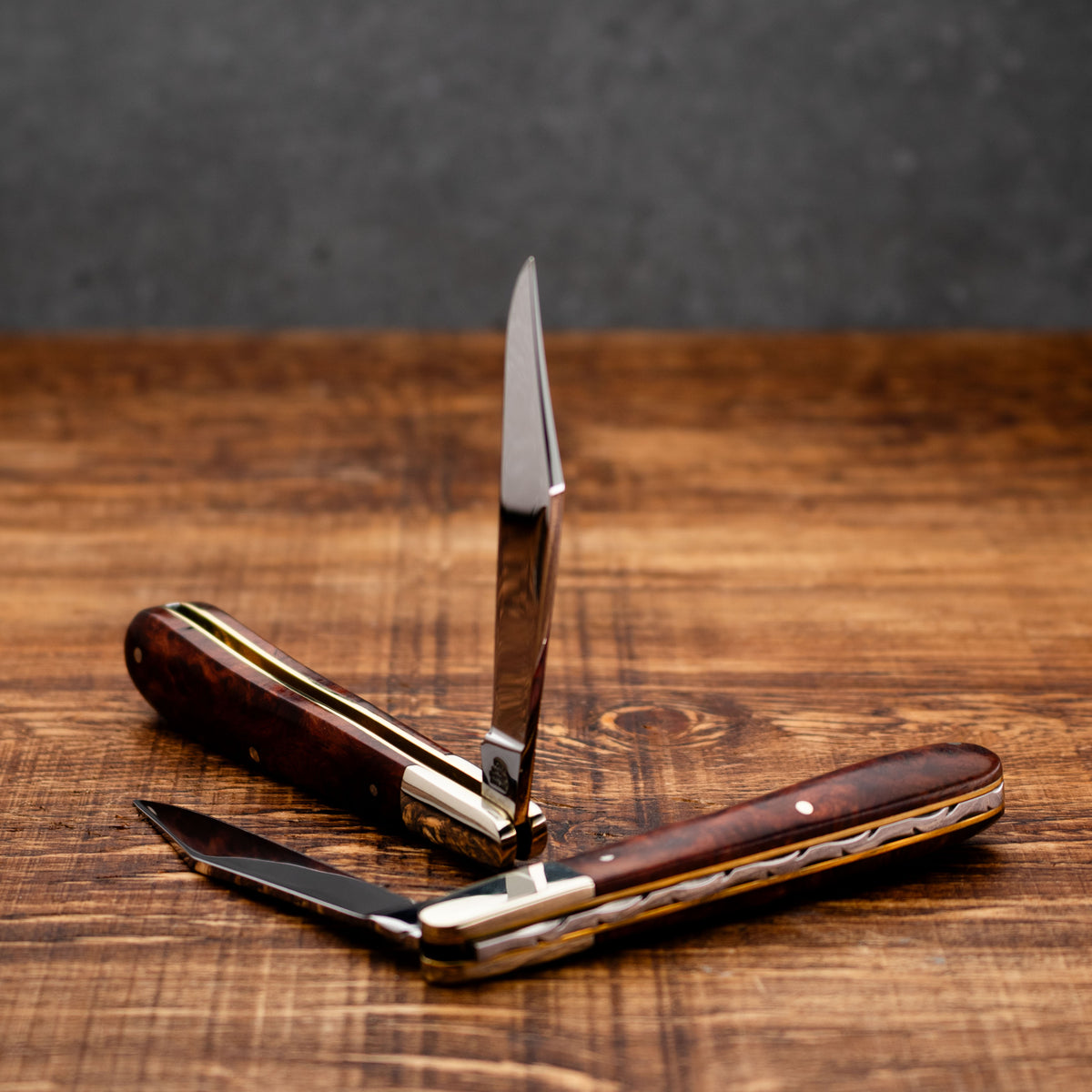Taylors Eye Witness Premier Collection - Single Blade Gentlemans Clip Point Amboyna Burr Scales - Worked Back