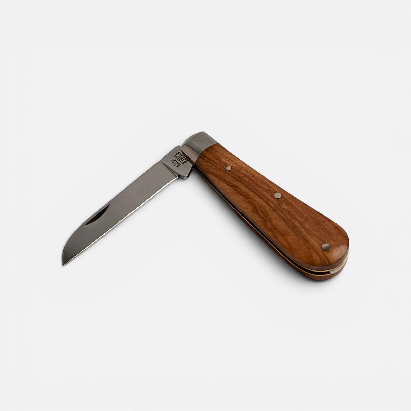 Taylors Eye Witness Premier Collection - Single Blade Lambfoot Blade Olivewood Scales