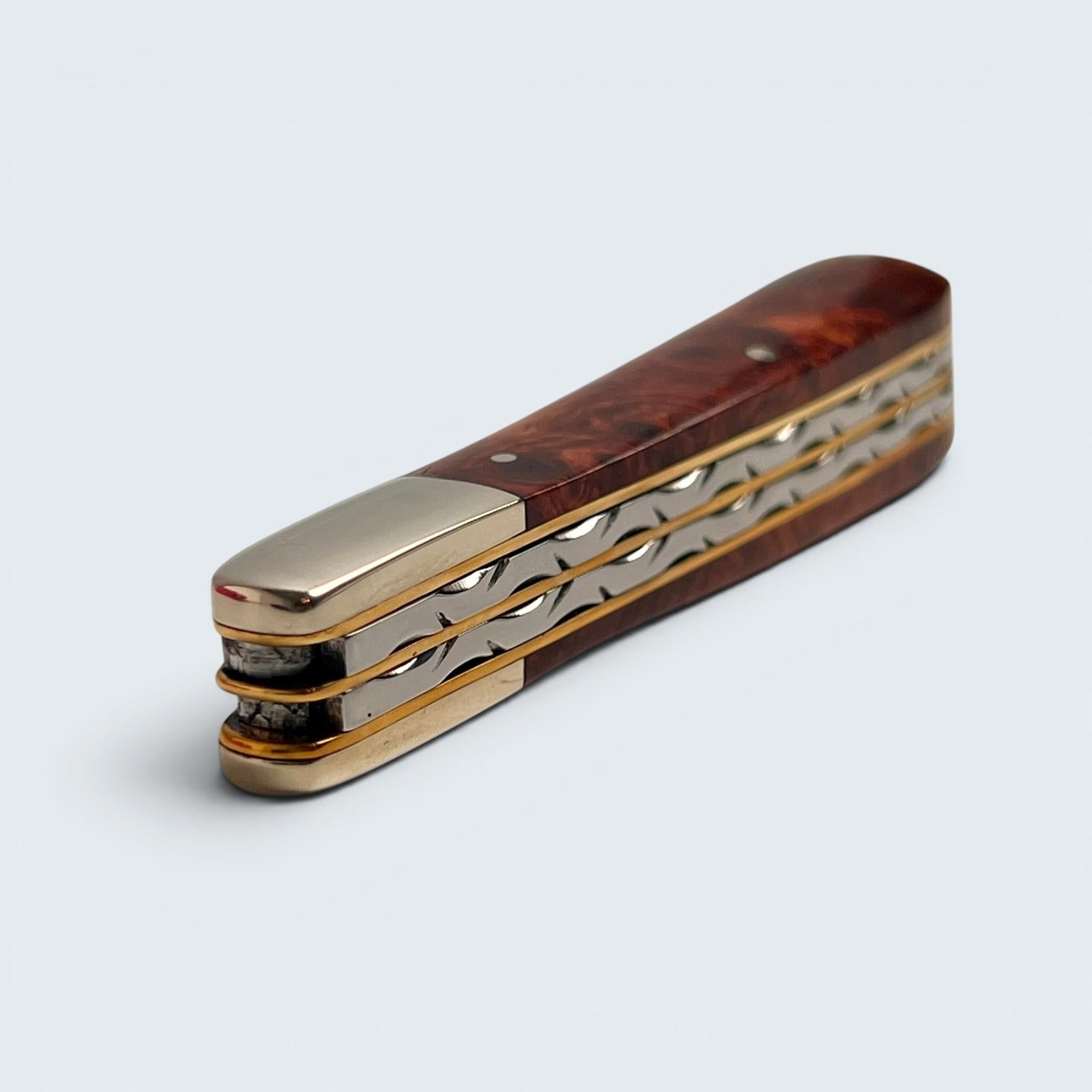 Premier Collection Twin Gentleman's Clip Point Blade with Amboyna Scales Worked Back
