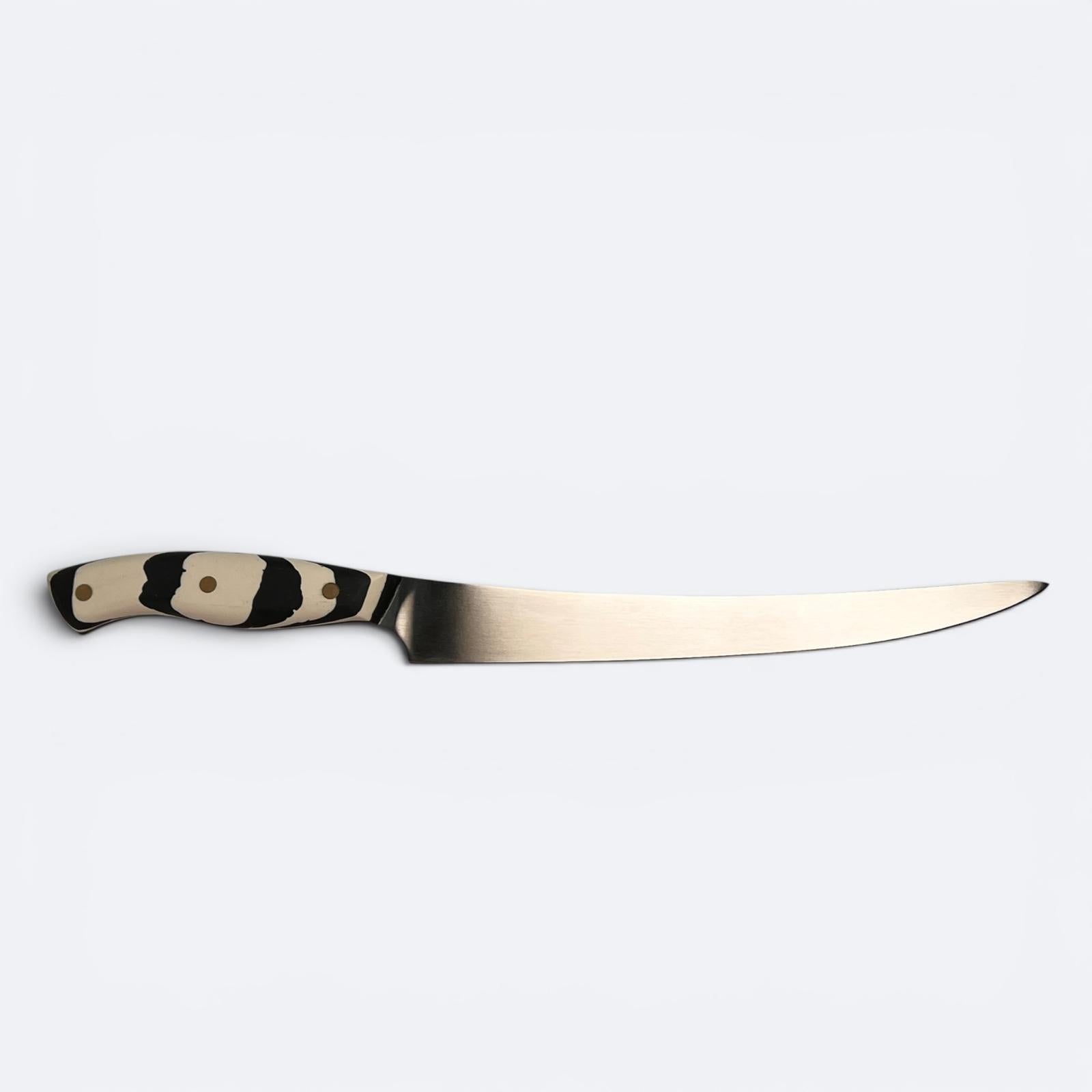 Savernake 26cm Carving Knife - Tide Handle Arctic and Anthracite